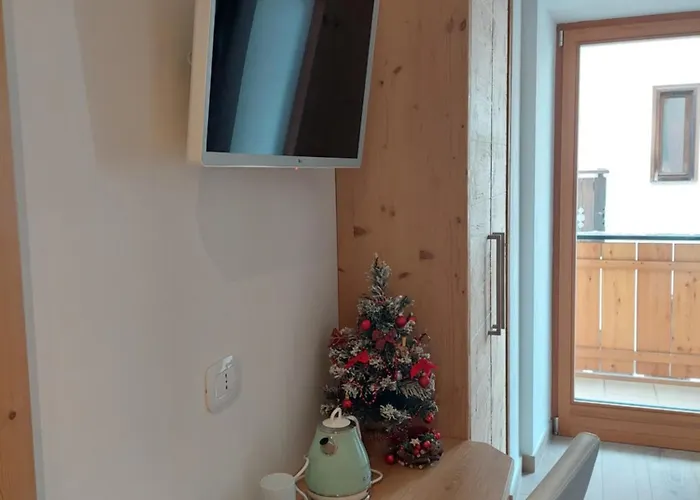 A Ceda Toa Nocleg ze śniadaniem 3*